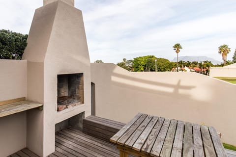 BBQ facilities, Balcony/Terrace