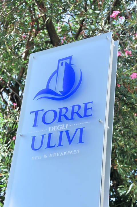 Torre Degli Ulivi Bed and Breakfast in Tignale