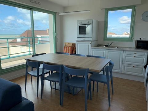 Duplex avec balcon, ascenseur et parking à Fort-Mahon-Plage - FR-1-482-59 Apartment in Fort-Mahon-Plage
