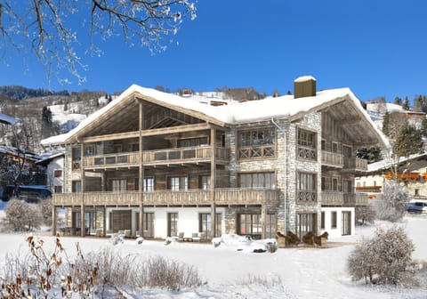 Property building, Winter