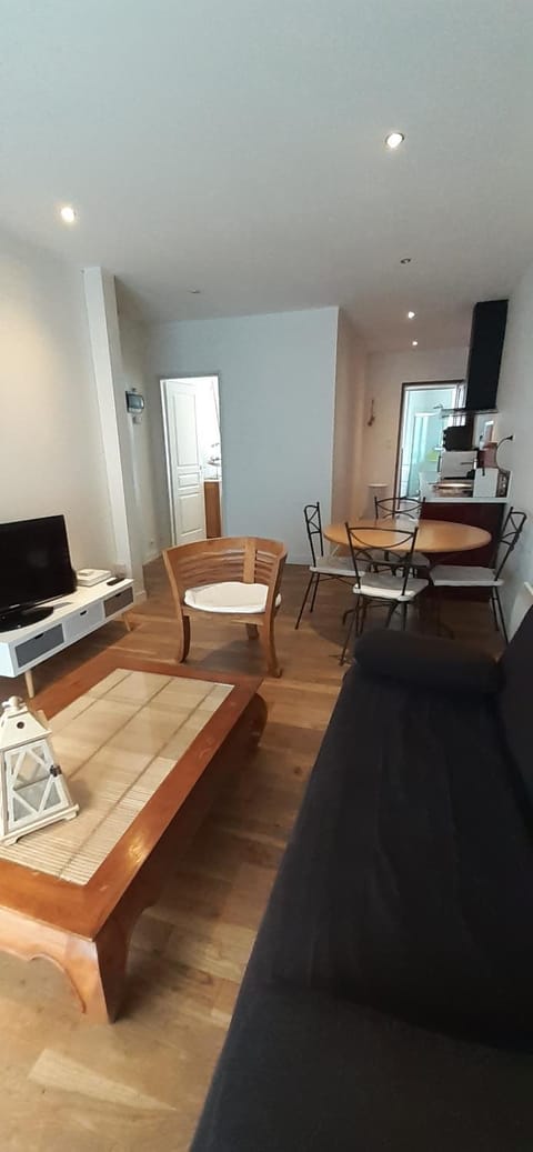 20 rue Edouard Corbière, proche gare SNCF de BREST Apartment in Brest