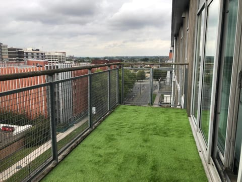 Property building, Balcony/Terrace