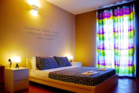 Balcony/Terrace, Decorative detail, Bedroom