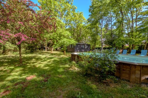 Spring, Day, Natural landscape, Garden, Garden view, Swimming pool