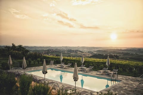 Summer, View (from property/room), Swimming pool, Sunrise