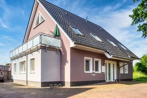 Glebbe 68 Whg_3 Apartment in Zingst