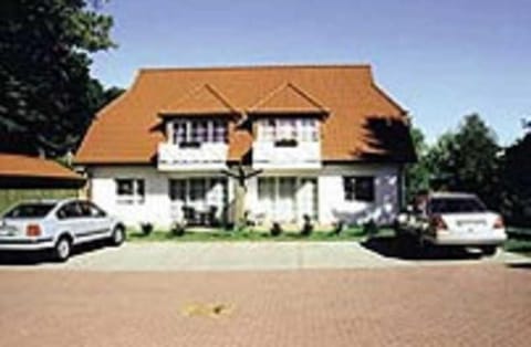 Bahnhofstr_13 Wohnung 2 Apartment in Zingst