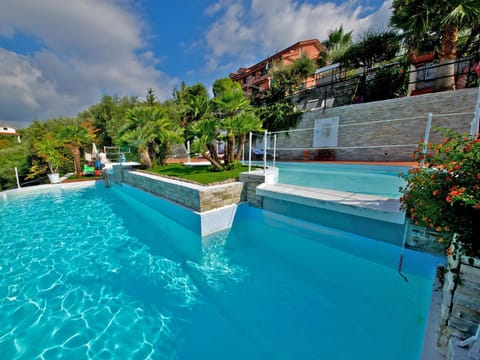 Aqua park, Swimming pool, Swimming pool