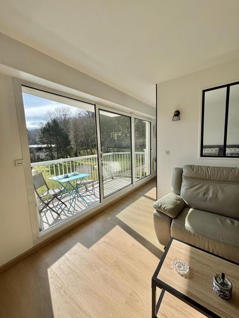 Les charmes Du Bosquet Parc d'Amour et Nature Parking Privé Sécurisé Apartment in Étretat