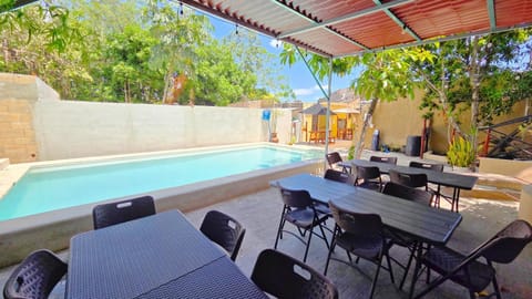 Balcony/Terrace, Swimming pool