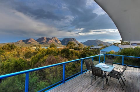 BBQ facilities, BBQ facilities, Fishing, Snorkeling, Dining area, Canoeing, Hiking, Cycling, Diving