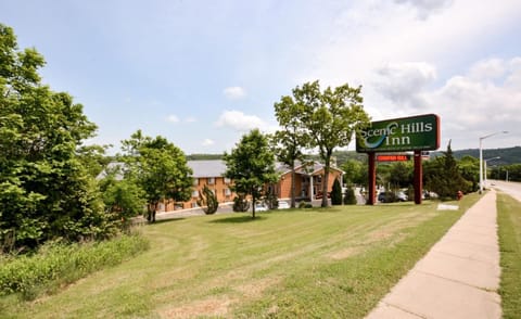 Property building, Natural landscape, Street view
