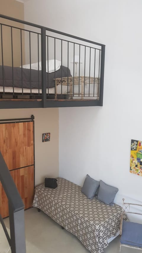 Bed, Living room, Photo of the whole room, Bedroom