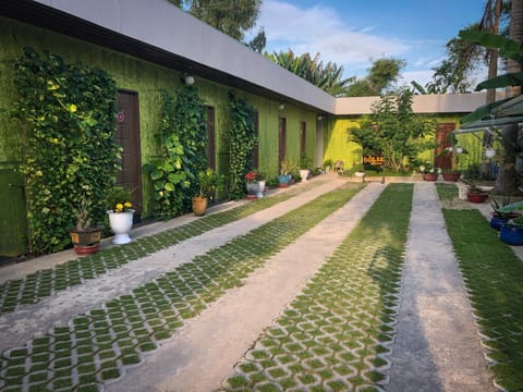 Day, Garden, Garden view