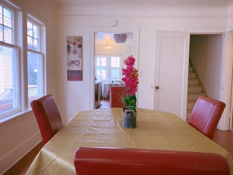 Seattle Urban Village-Private Room-Cascade House in Lake Union