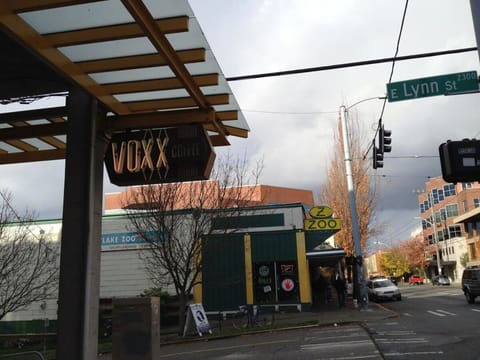 Seattle Urban Village-Private Room-Cascade House in Lake Union