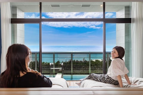 View (from property/room), Photo of the whole room, Sea view