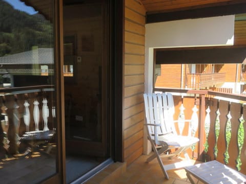 Appartement 6 personnes avec balcon sud et parking à Châtel - FR-1-198-189 Apartment in Châtel