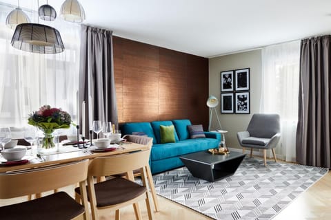 Living room, Seating area, Dining area