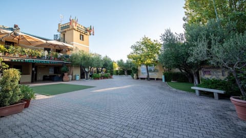 Heliopolis Camping & Village Campground/
RV Resort in Abruzzo