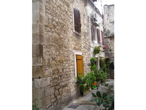 Marko Polo B Old Town Apartment in Trogir