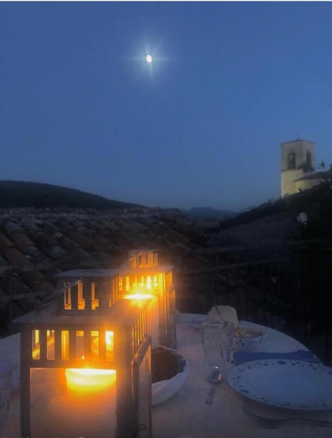 Palazzetto Bentivoglio House in Umbria