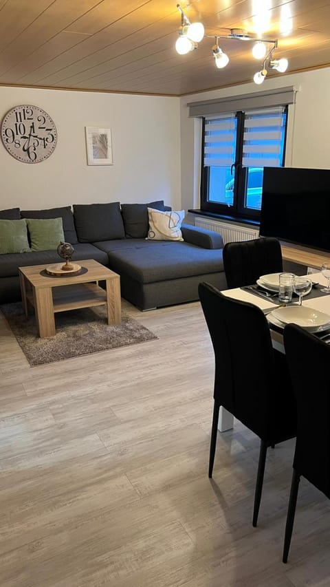 Zum Rosenhügel House in Rhineland-Palatinate