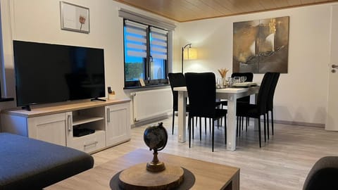 Zum Rosenhügel House in Rhineland-Palatinate