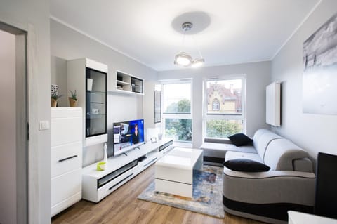 Communal lounge/ TV room, Seating area