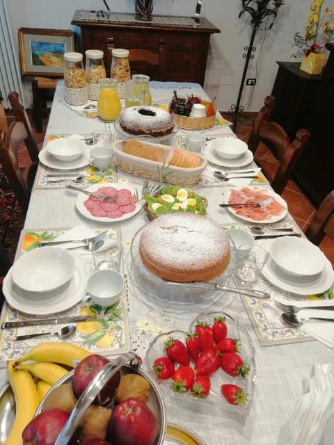 B&B La Rosa Nel Verde Bed and Breakfast in Lucca