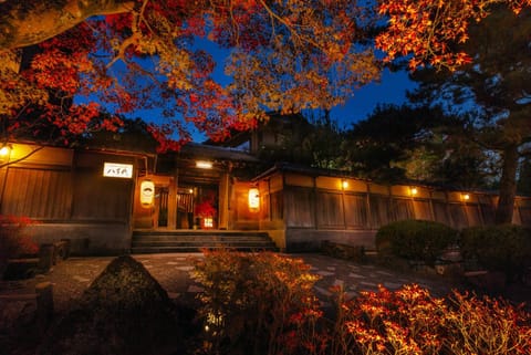 Facade/entrance, Night, Garden view