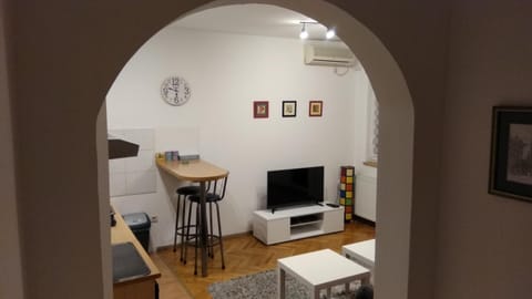 Jovana's Apartment Apartment in Novi Sad