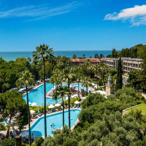 Nearby landmark, Spring, Day, Natural landscape, Garden, Garden view, Pool view, Sea view, Swimming pool, sunbed