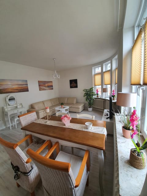 Husum Zentrum bis 7 Personen. Apartment in Husum