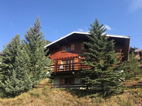 Chalet Années 70 Spacieux pour 10 Pers. - FR-1-445-139 Chalet in Montgenèvre