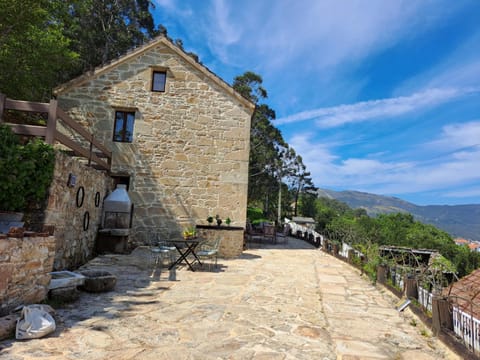 Property building, Day, Natural landscape