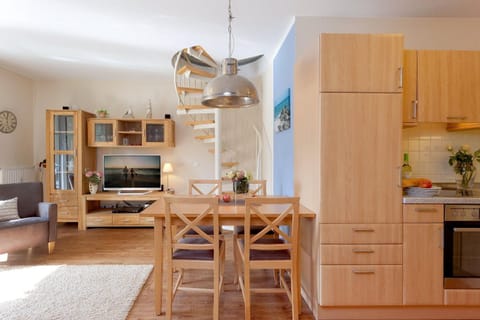 Kitchen or kitchenette, Living room, Dining area