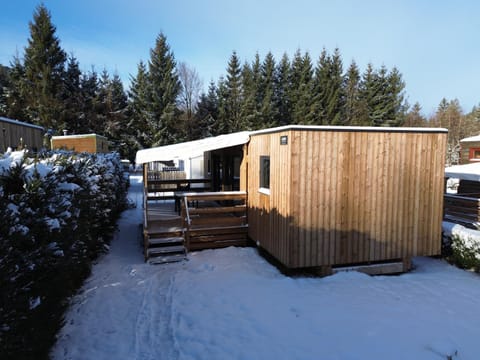 Tiny House - Cottages - Mobilhomes - Camping Les Granges Bas Campground/ 
RV Resort in Gérardmer