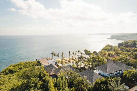 Property building, Day, Natural landscape, Bird's eye view, Sea view, Swimming pool