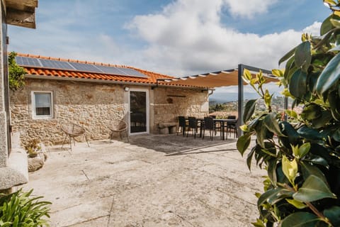 Property building, Patio, Dining area