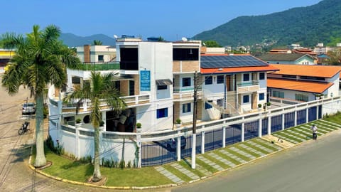 Property building, Street view