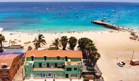 Bird's eye view, Beach