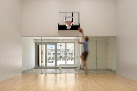 Balcony/Terrace, Fitness centre/facilities, Area and facilities