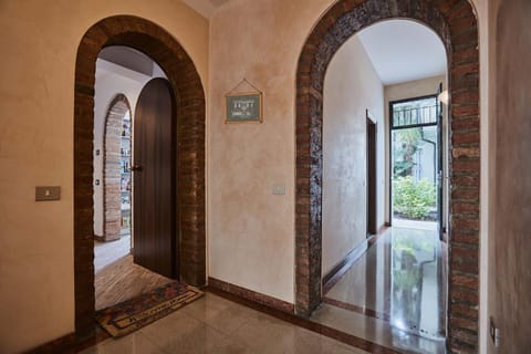 Inner courtyard view