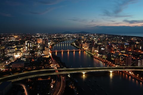 City view, River view