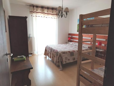 CASA AZZURRA Domodossola FREE PARKING Apartment in Domodossola