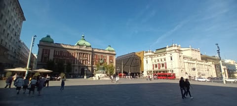 Nearby landmark, Neighbourhood