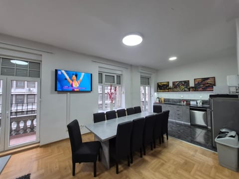 TV and multimedia, Dining area, kitchen