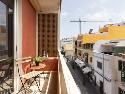 Neighbourhood, View (from property/room), Balcony/Terrace, City view, Street view