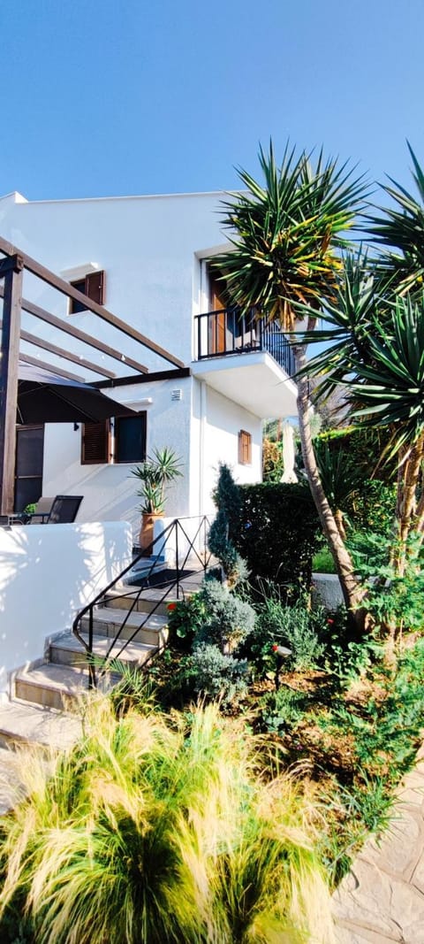 Trikorfo Bungalows Apartment in Halkidiki